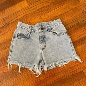 LEE - 24 - Vintage - 90’s - 00’s - Y2K - cut off denim short - LIGHT WASH